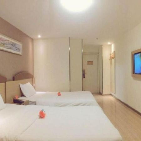 7Days Inn Chongqing Shapingba Экстерьер фото